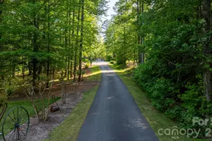 3355 Helton Hartley Pl, Lenoir, NC 28645 - Photo 3
