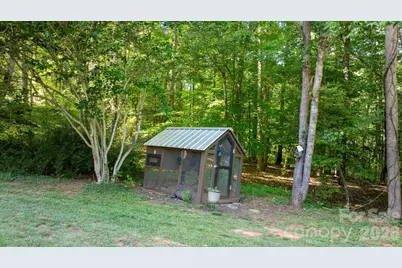 3355 Helton Hartley Place, Lenoir, NC 28645 - Photo 37