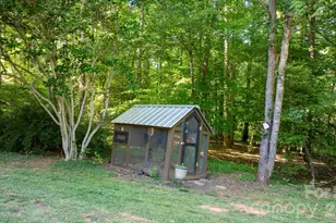 3355 Helton Hartley Pl, Lenoir, NC 28645 - Photo 37
