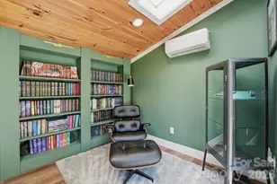 3715 Delgany Dr, Charlotte, NC 28215 - Photo 25