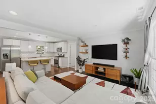 3715 Delgany Dr, Charlotte, NC 28215 - Photo 3