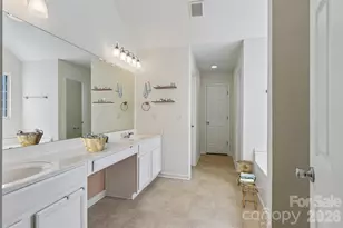9621 Rothman Ln, Charlotte, NC 28215 - Photo 21