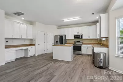 9621 Rothman Lane, Charlotte, NC 28215 - Photo 13