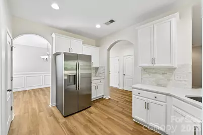 7108 Kinley Commons Lane, Charlotte, NC 28278 - Photo 17