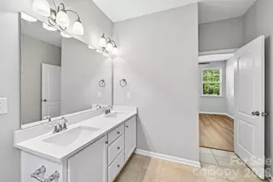 7108 Kinley Commons Ln, Charlotte, NC 28278 - Photo 23