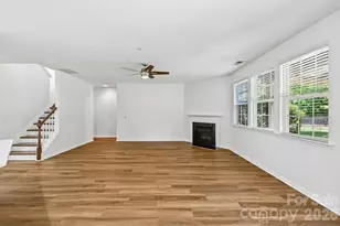 7108 Kinley Commons Ln, Charlotte, NC 28278 - Photo 11