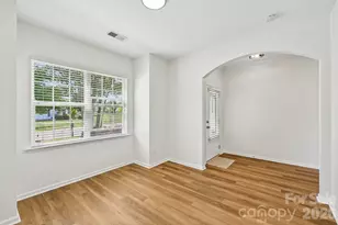 7108 Kinley Commons Ln, Charlotte, NC 28278 - Photo 7