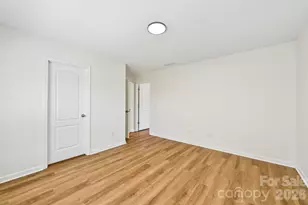 7108 Kinley Commons Ln, Charlotte, NC 28278 - Photo 25