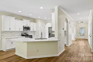 7108 Kinley Commons Ln, Charlotte, NC 28278 - Photo 15