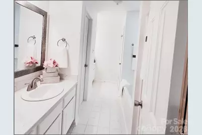 2149 Lennox Square Road, Charlotte, NC 28210 - Photo 11