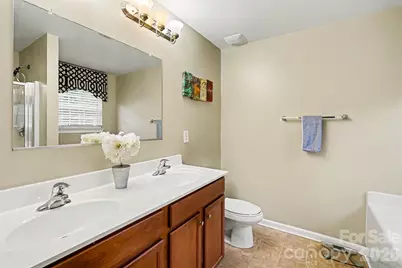 3315 Ashley View Drive, Charlotte, NC 28213 - Photo 11
