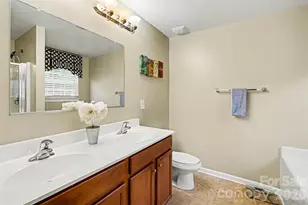 3315 Ashley View Dr, Charlotte, NC 28213 - Photo 11