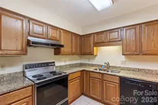 84 Fairway Villas Dr, Sapphire, NC 28774 - Photo 5