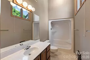 84 Fairway Villas Dr, Sapphire, NC 28774 - Photo 23
