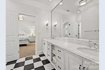 1948 Maryland Avenue, Charlotte, NC 28209 - Photo 29