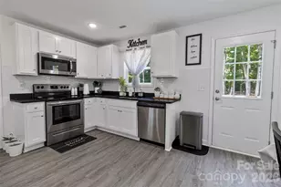 1903 Midwood Dr, Albemarle, NC 28001 - Photo 5