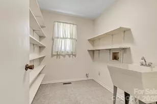 106 Muirfield Ct, Hendersonville, NC 28791 - Photo 35