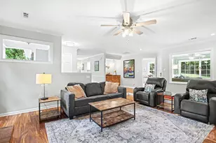 8207 White Horse Ln, Charlotte, NC 28270 - Photo 5