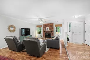 8207 White Horse Ln, Charlotte, NC 28270 - Photo 3