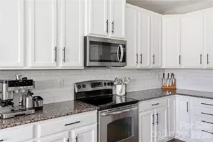 10005 Kings Parade Blvd, Charlotte, NC 28273 - Photo 11