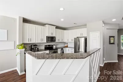 10005 Kings Parade Boulevard, Charlotte, NC 28273 - Photo 5