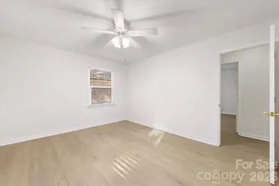 1840 Stoneyridge Drive, Charlotte, NC 28214 - Photo 17