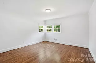 5623 Wedgewood Dr, Charlotte, NC 28210 - Photo 21