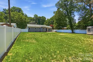 5623 Wedgewood Dr, Charlotte, NC 28210 - Photo 29