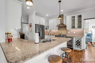27 Spelter St, Hendersonville, NC 28792 - Photo 15
