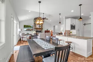 27 Spelter St, Hendersonville, NC 28792 - Photo 13