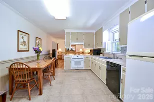 2404 Wedgewood Dr, Salisbury, NC 28146 - Photo 9