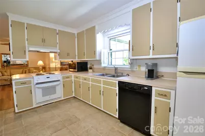 2404 Wedgewood Drive, Salisbury, NC 28146 - Photo 5