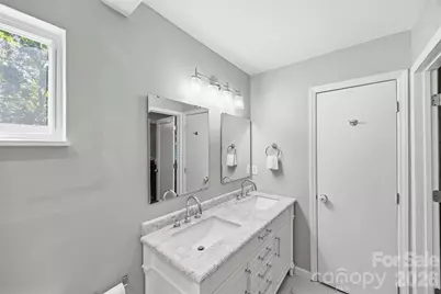 9524 Rainbow Forest Drive, Charlotte, NC 28277 - Photo 17
