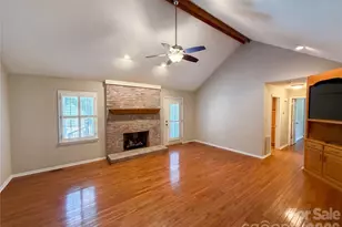 8400 Chestnut Oak Ct, Harrisburg, NC 28075 - Photo 3