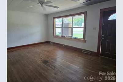 1127 N Mountain Street, Blacksburg, SC 29702 - Photo 19