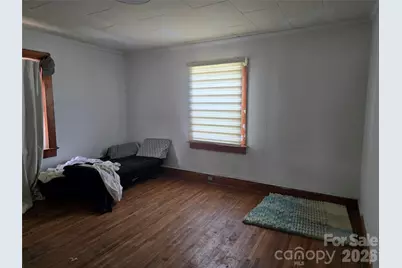 1127 N Mountain Street, Blacksburg, SC 29702 - Photo 15