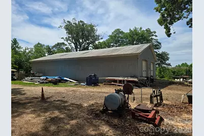 1127 N Mountain Street, Blacksburg, SC 29702 - Photo 9