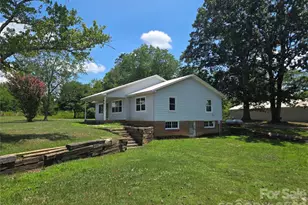 1127 N Mountain St, Blacksburg, SC 29702 - Photo 19