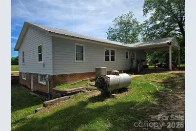 1127 N Mountain Street, Blacksburg, SC 29702 - Photo 5