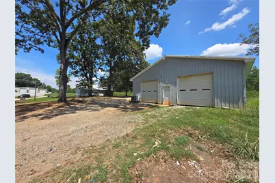 1127 N Mountain Street, Blacksburg, SC 29702 - Photo 7