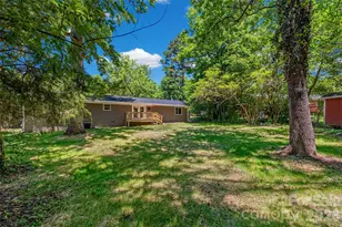 2111 Shalimar Dr, Charlotte, NC 28216 - Photo 25