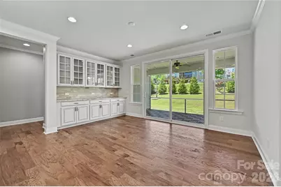 17306 Saranita Lane, Charlotte, NC 28278 - Photo 9
