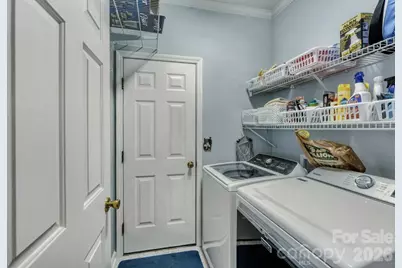 11718 Planters Estates Drive, Charlotte, NC 28278 - Photo 15