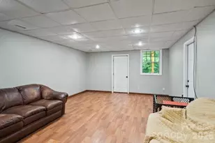 4013 Carlton Dr, Claremont, NC 28610 - Photo 27