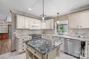 4013 Carlton Dr, Claremont, NC 28610 - Photo 13