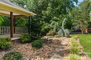 4013 Carlton Dr, Claremont, NC 28610 - Photo 5