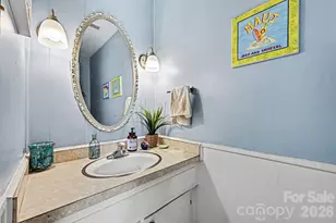 8030 Regent Park Ln, Charlotte, NC 28210 - Photo 7