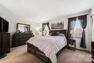 8030 Regent Park Ln, Charlotte, NC 28210 - Photo 19