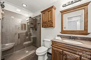 205 N Scarlet Oak Ln, Hendersonville, NC 28791 - Photo 31