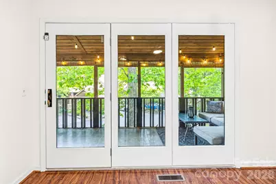 205 N Scarlet Oak Lane, Hendersonville, NC 28791 - Photo 27